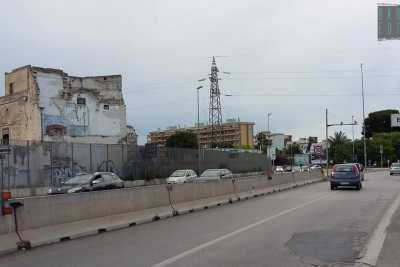 L'ex "Ruota": una masseria del 600 abbandonata all'ingresso di Bari